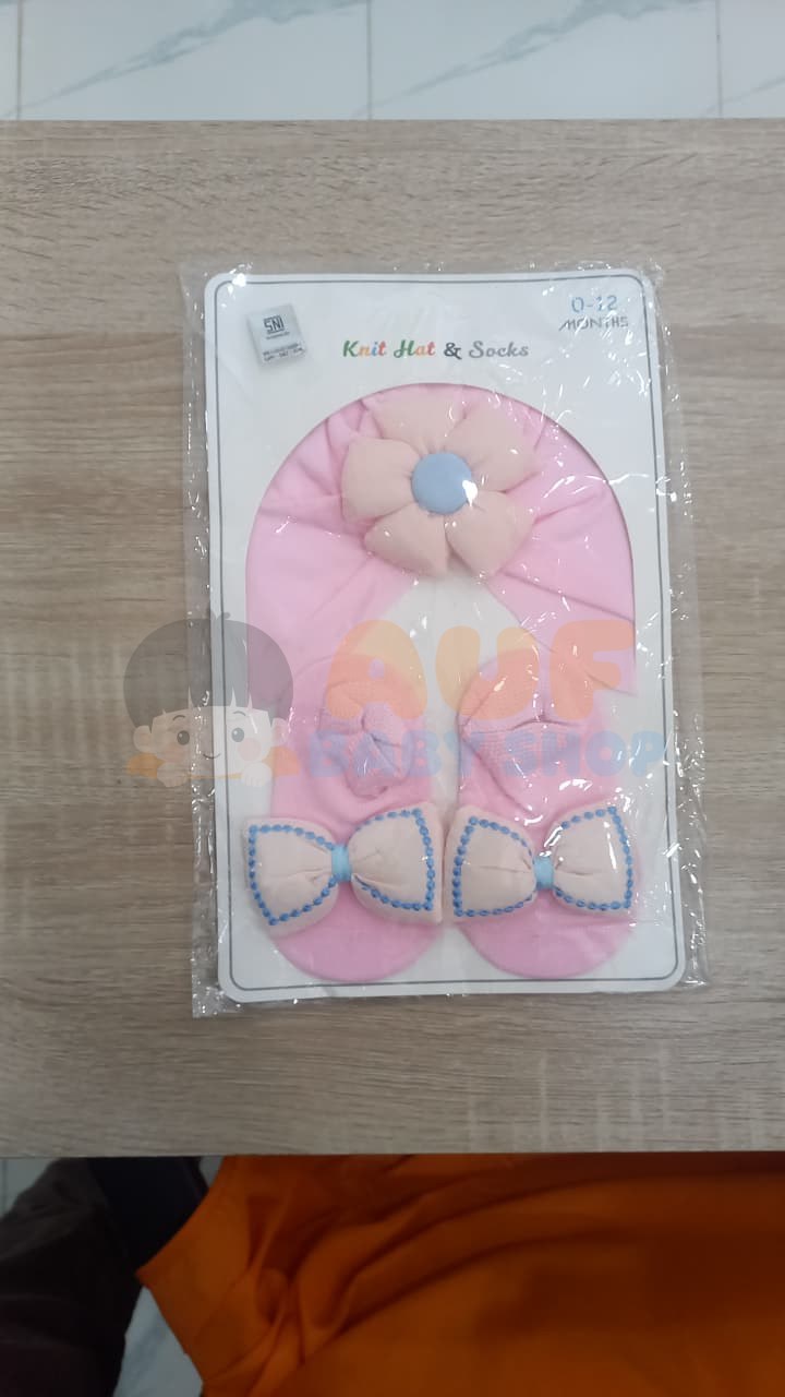NIA PREMIUM FLOWER BABY SOCK AND HAT SET