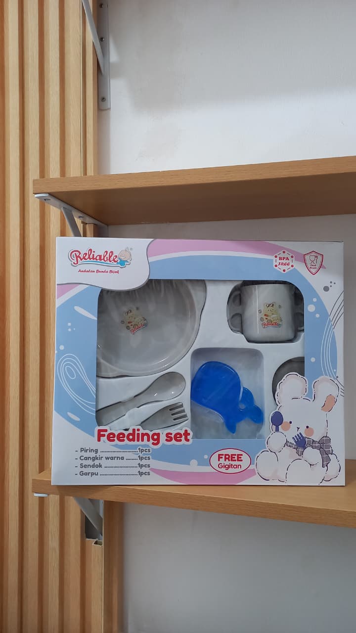 Reliable Feeding Set Kecil + Free Gigitan RFS-5003