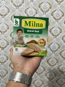 MILNA BABY BISKUIT K HIJAU 110G